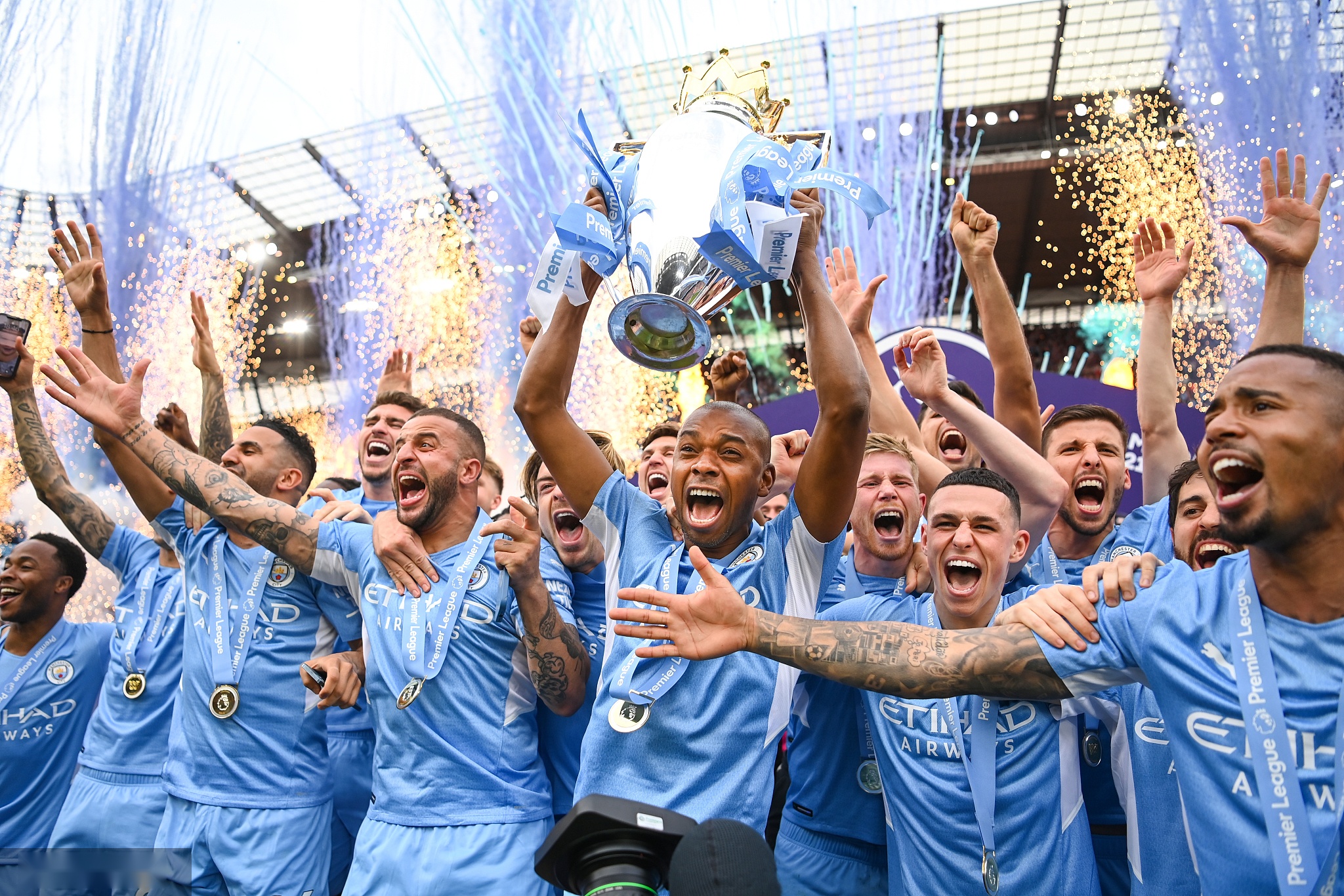 姆班古拉的 姆班古拉的