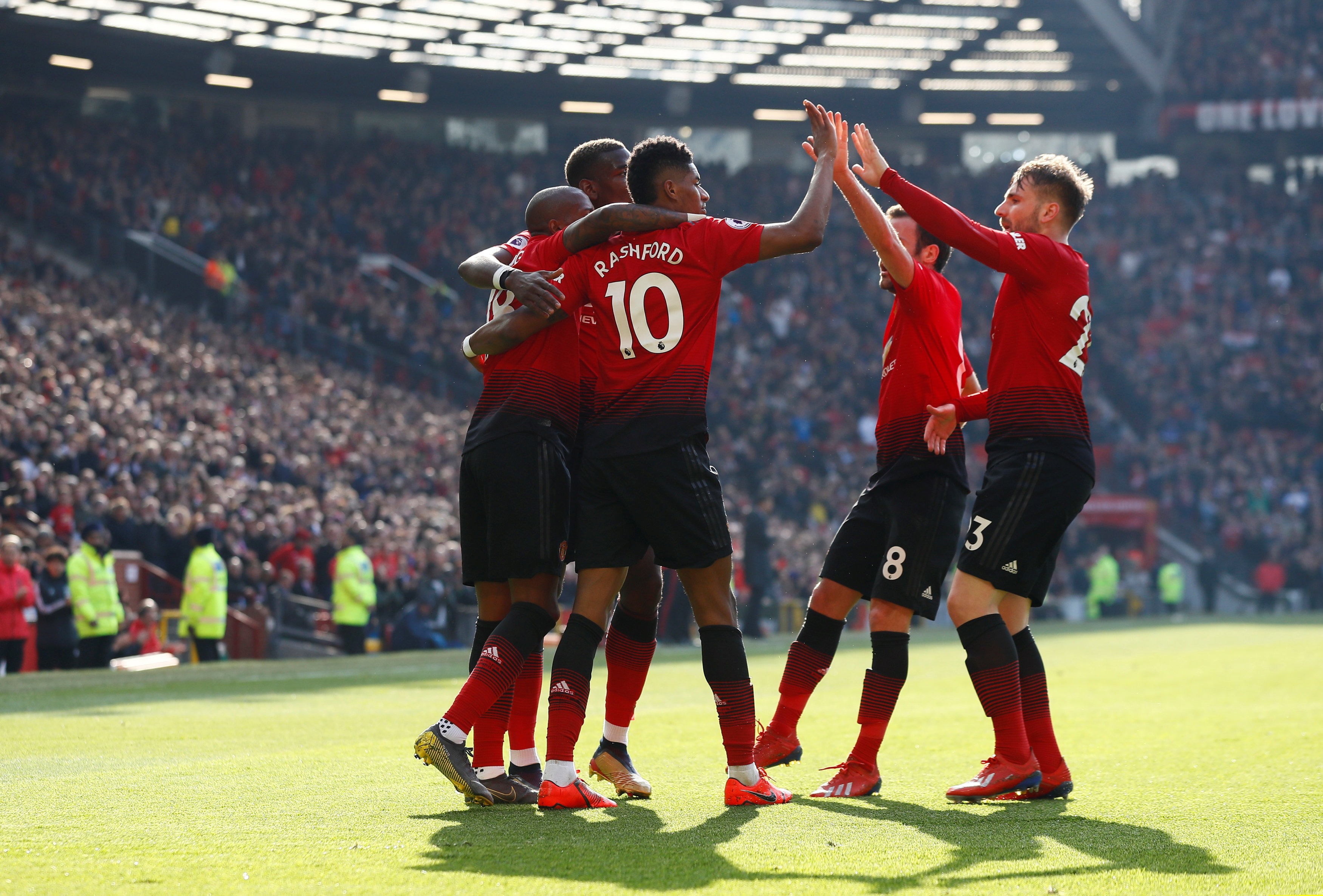 他们在全球 他们在全球